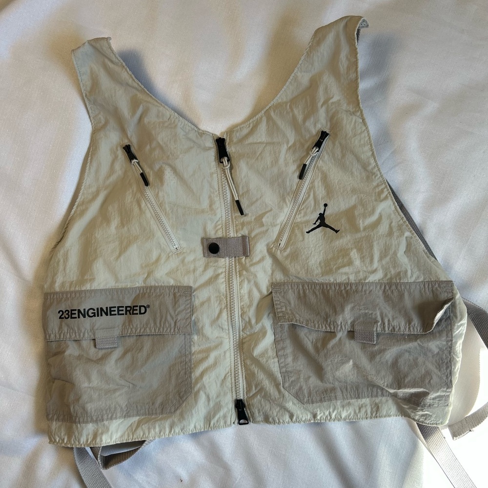 Nike Air Jordan 23 Engineered 2-in-1 vest.